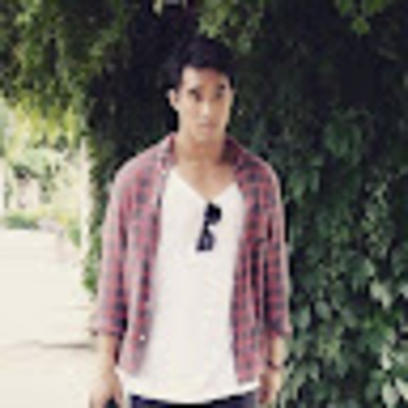 Meet your Posher, Alexander - Picture 1 of 1